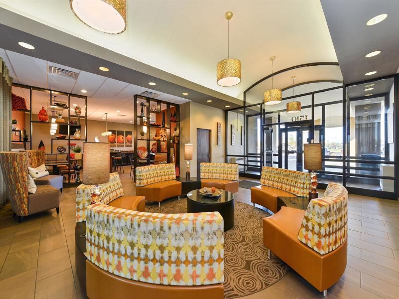 Revel Hotel Minot - Surestay Collection By Best Western Exteriör bild